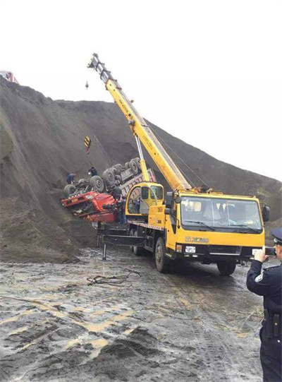 云县上犹道路救援